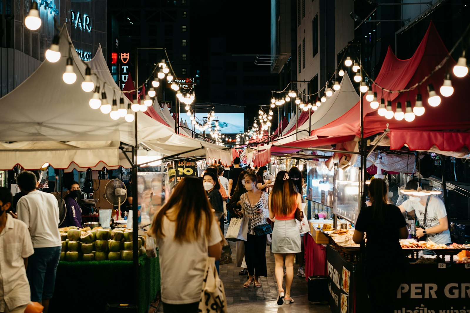 Miami Worldcenter Night Market